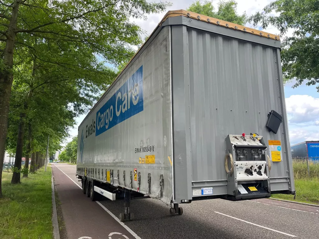 Krone 6x 2015 XLS MEGA P400 HUCKEPACK